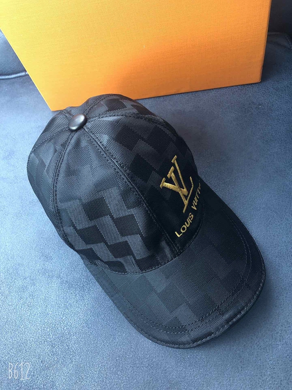 ブランド帽子側面デザイン